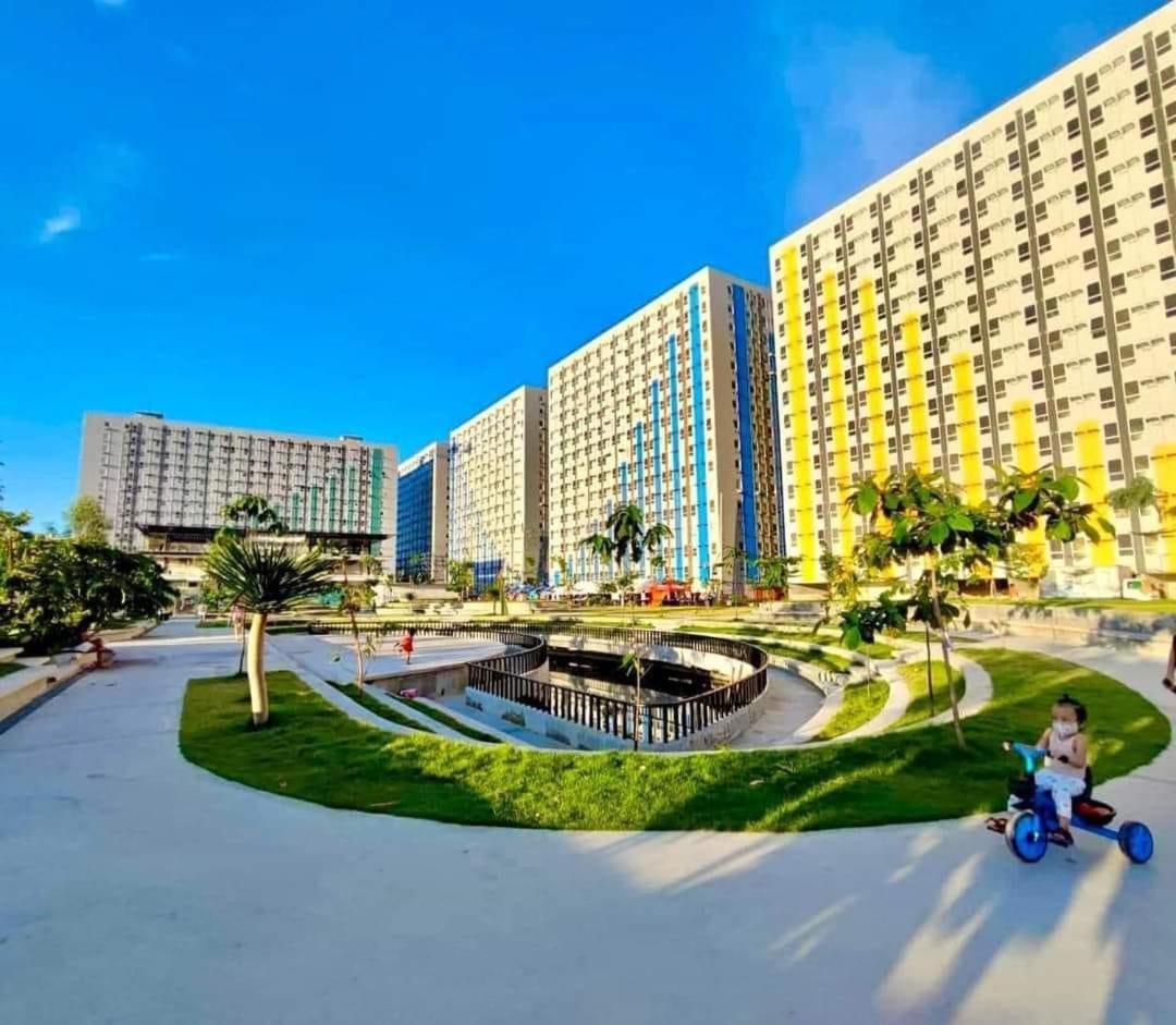 Staycation At Phoebe'S Place Pasig City Exterior foto